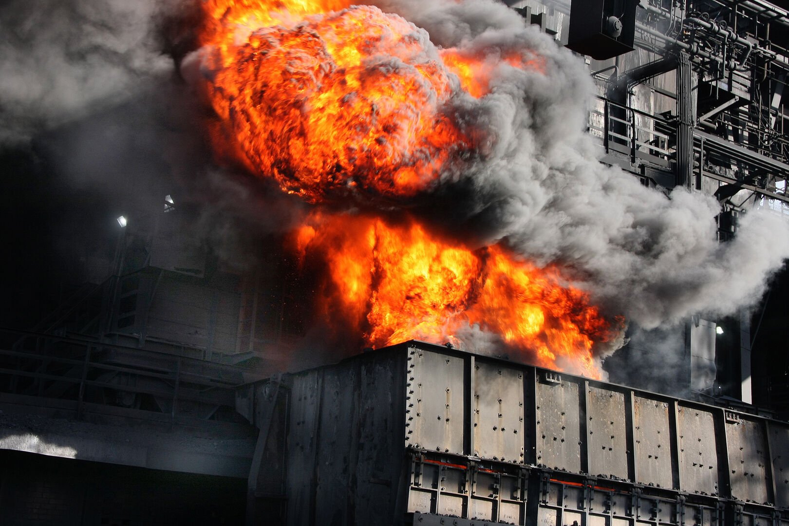 Coke making plant on large integrated steelworks with emission issues.